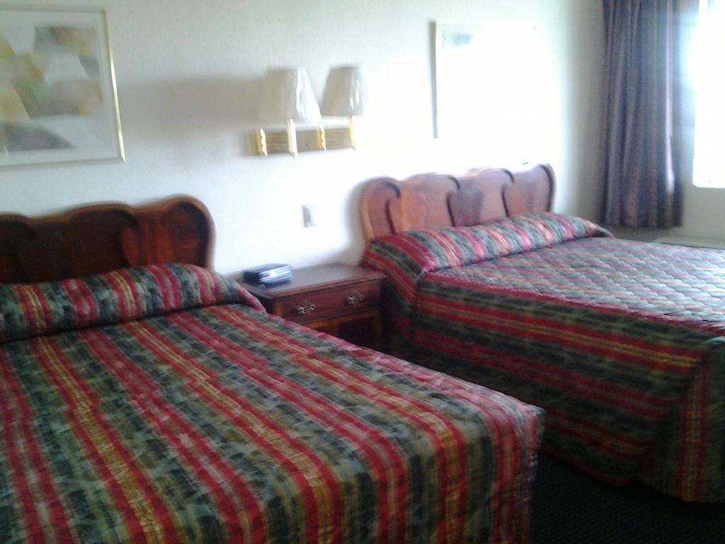 Budget Inn Tulare Camera foto